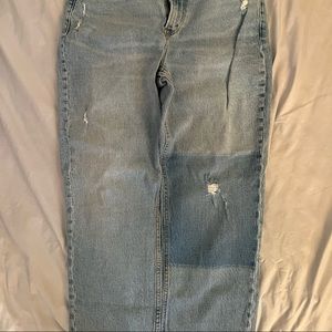 Abercrombie colorblock distressed high rise mom jeans | Size: 29/ 8R